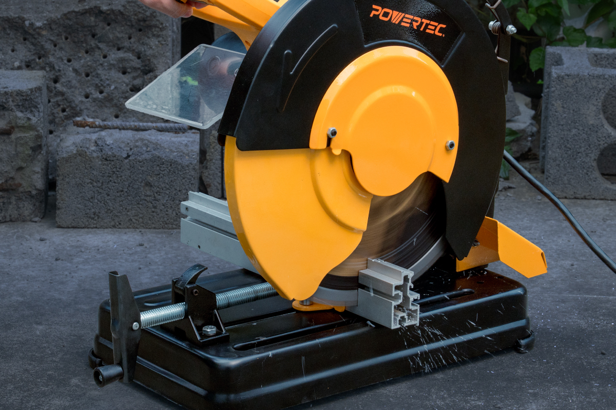 dry cut metal chop saw cutting steel tubing