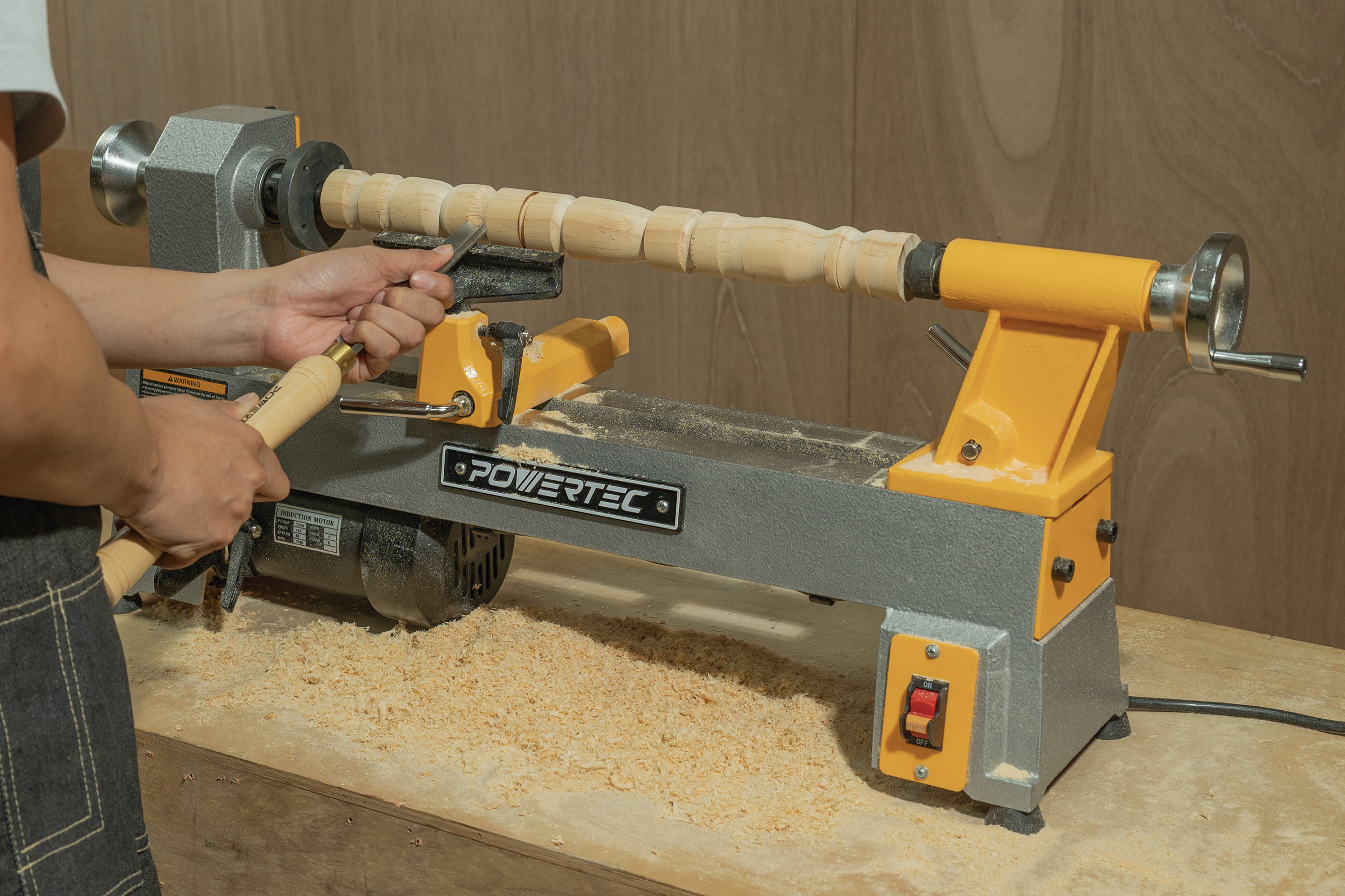 POWERTEC LT1018 Lathe